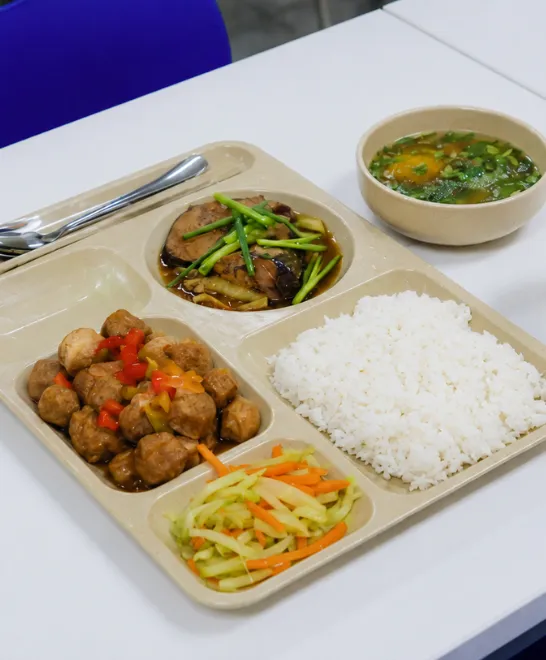 com-trua-van-phong-pito-cloud-canteen-4