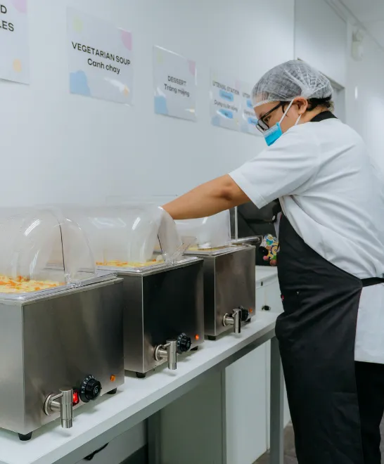 com-trua-van-phong-pito-cloud-canteen-8